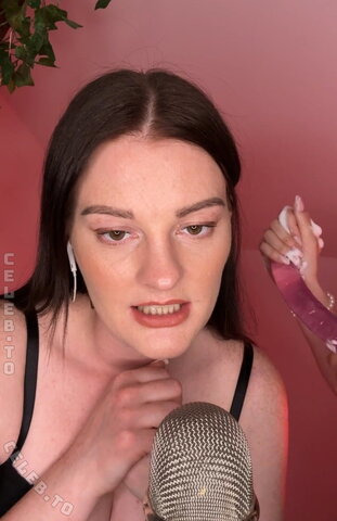 ASMR Janina nude photo 14