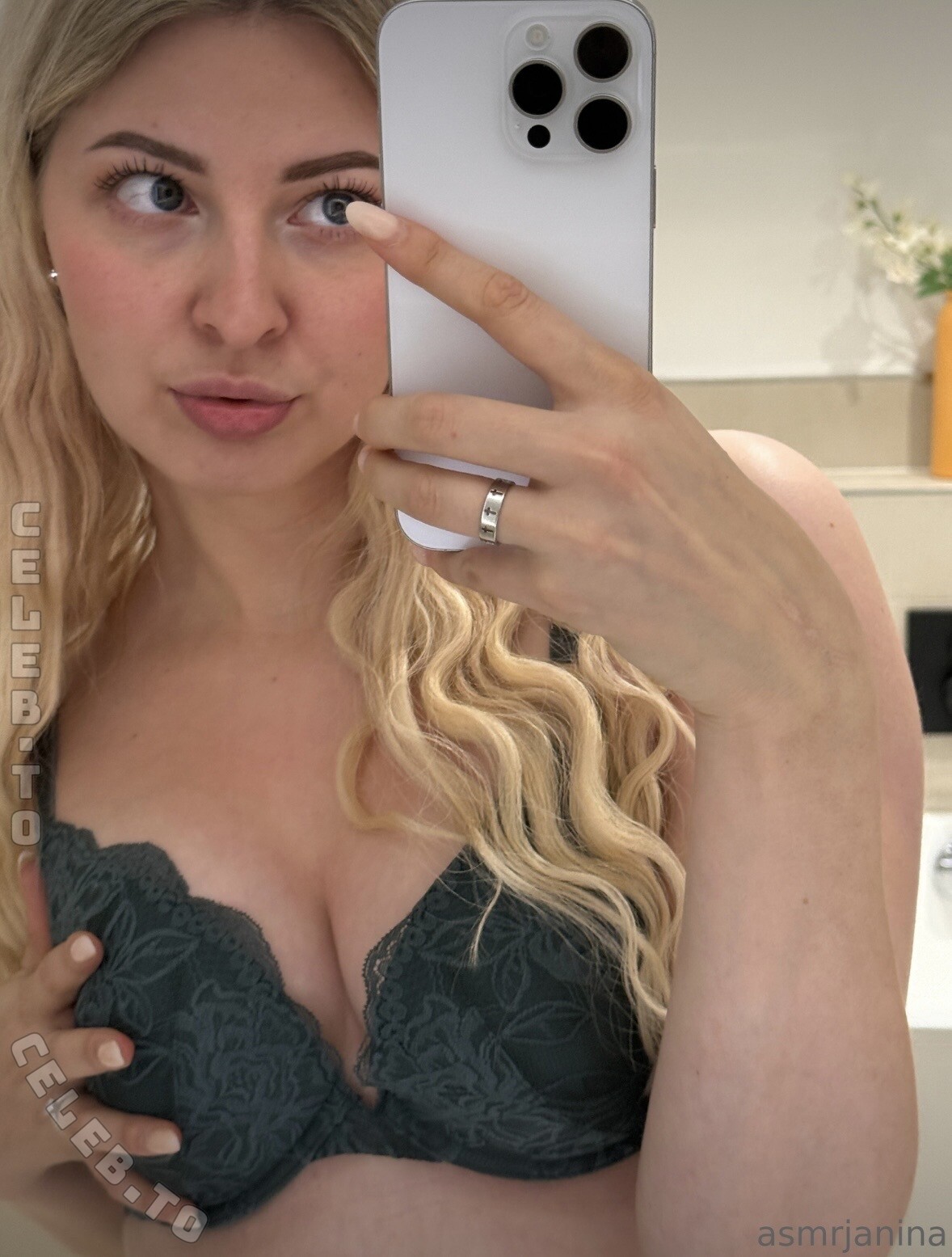ASMR Janina nude photo 1
