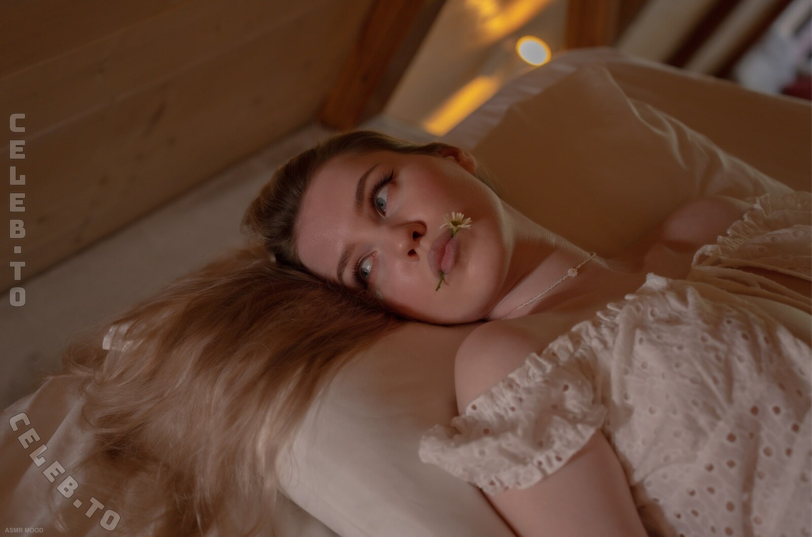 ASMR MOOD nude photo 7