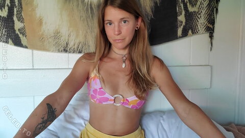 ASMRessense nude photo 13