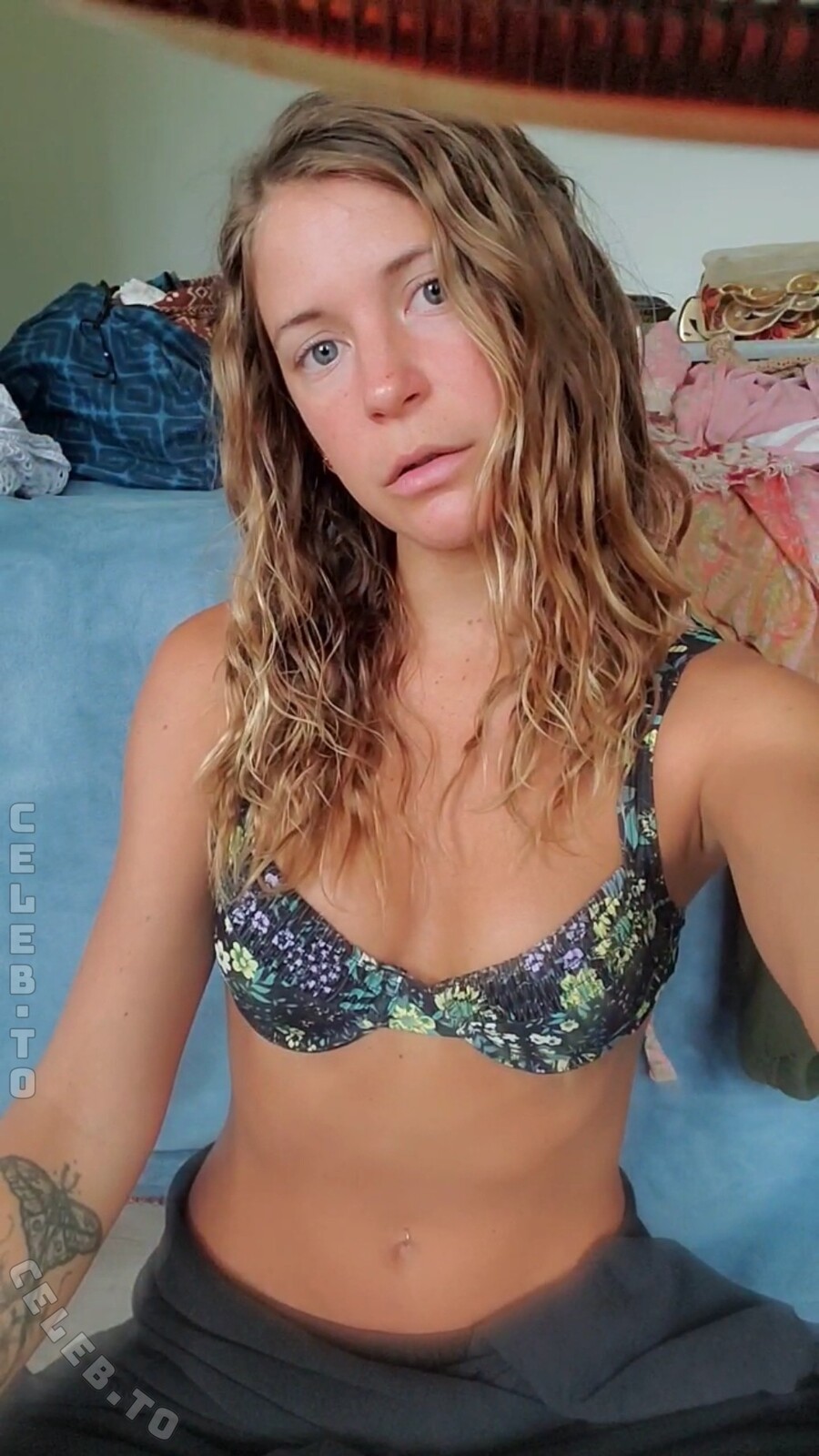 ASMRessense nude photo 12
