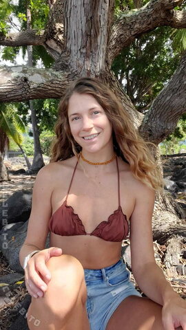 ASMRessense nude photo 3