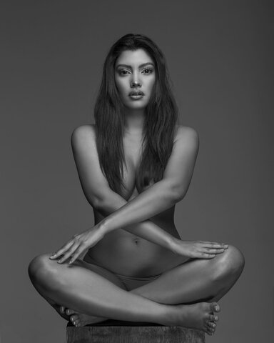 Astrea Gonzalez nude photo 6