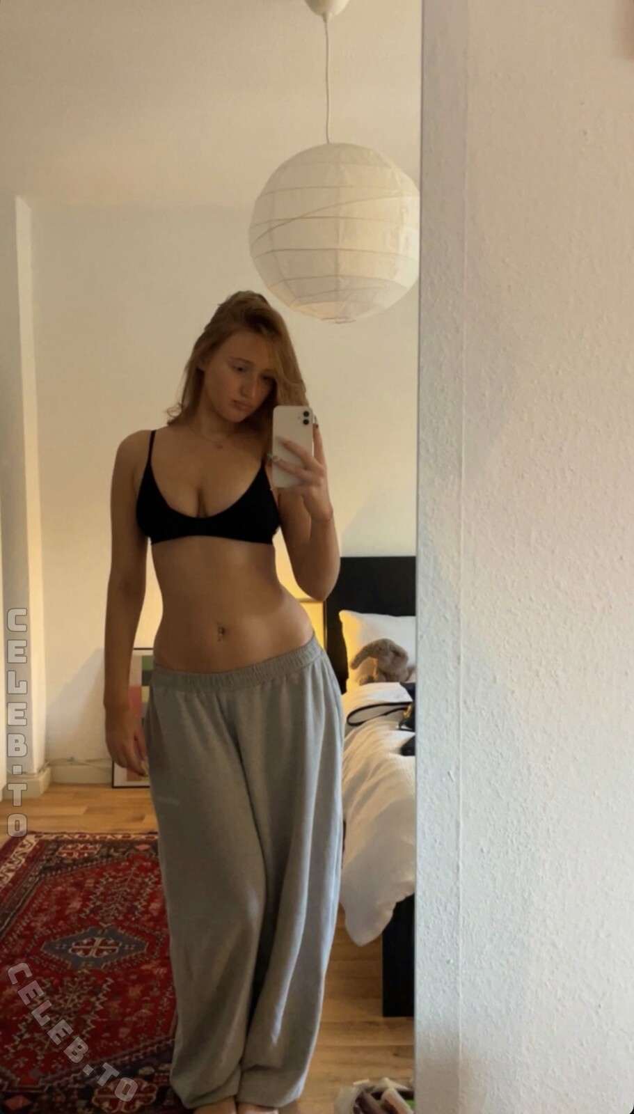 Astrid.atn nude photo 2