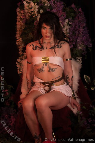 Athena Grimes photo 4