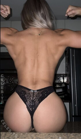 Athenareign nude photo 29