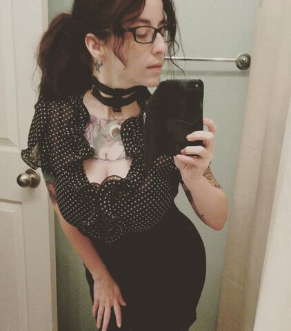 AtteraNox Sexy (1 photo)