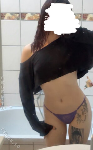 atzenfodse222 – Look like this but never get a boyfriend that I like and don't find dead annoying (yes, my character …