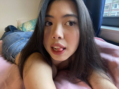 aubr3yplaza junitajusinta nude photo 3