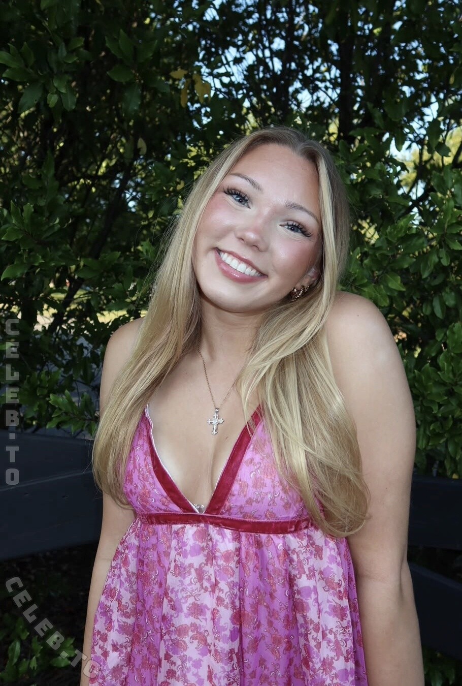 Auburn Pearl nude photo 3