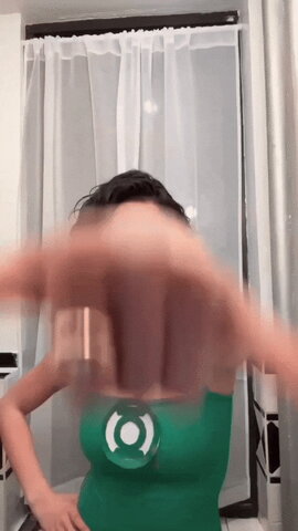 Auli'i Cravalho nude photo 1