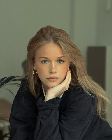 Aurelia Heinz Sexy (6 photos)