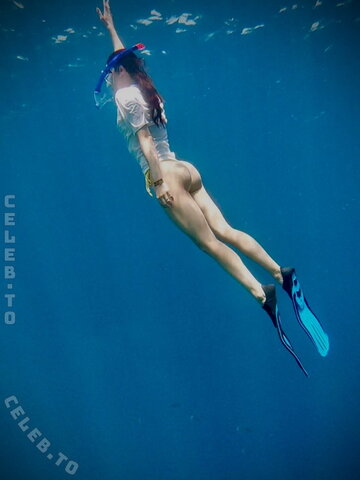 Aurora Ramazzotti nude photo 5