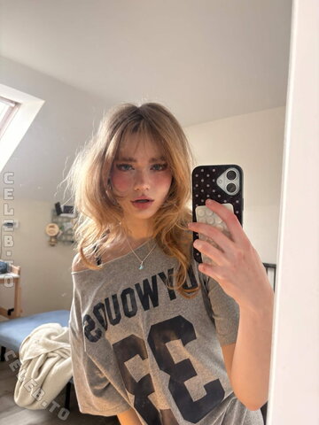 Aurora nude photo 103