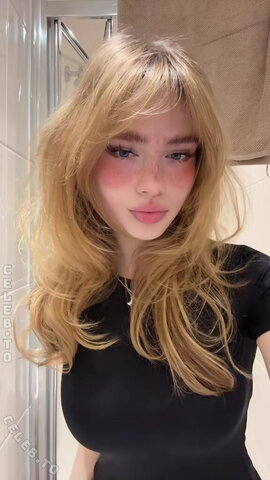 Aurora nude photo 43
