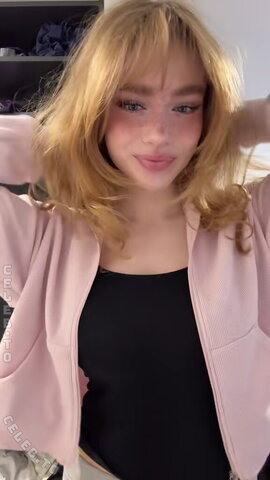 Aurora nude photo 36