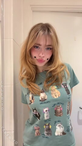Aurora nude photo 30