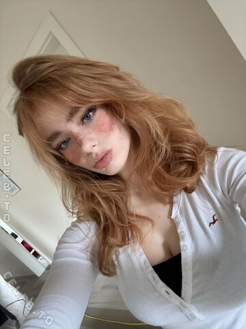 Aurora nude photo 21
