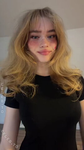 Aurora nude photo 33