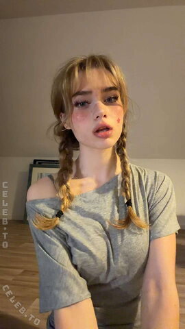 Aurora nude photo 25
