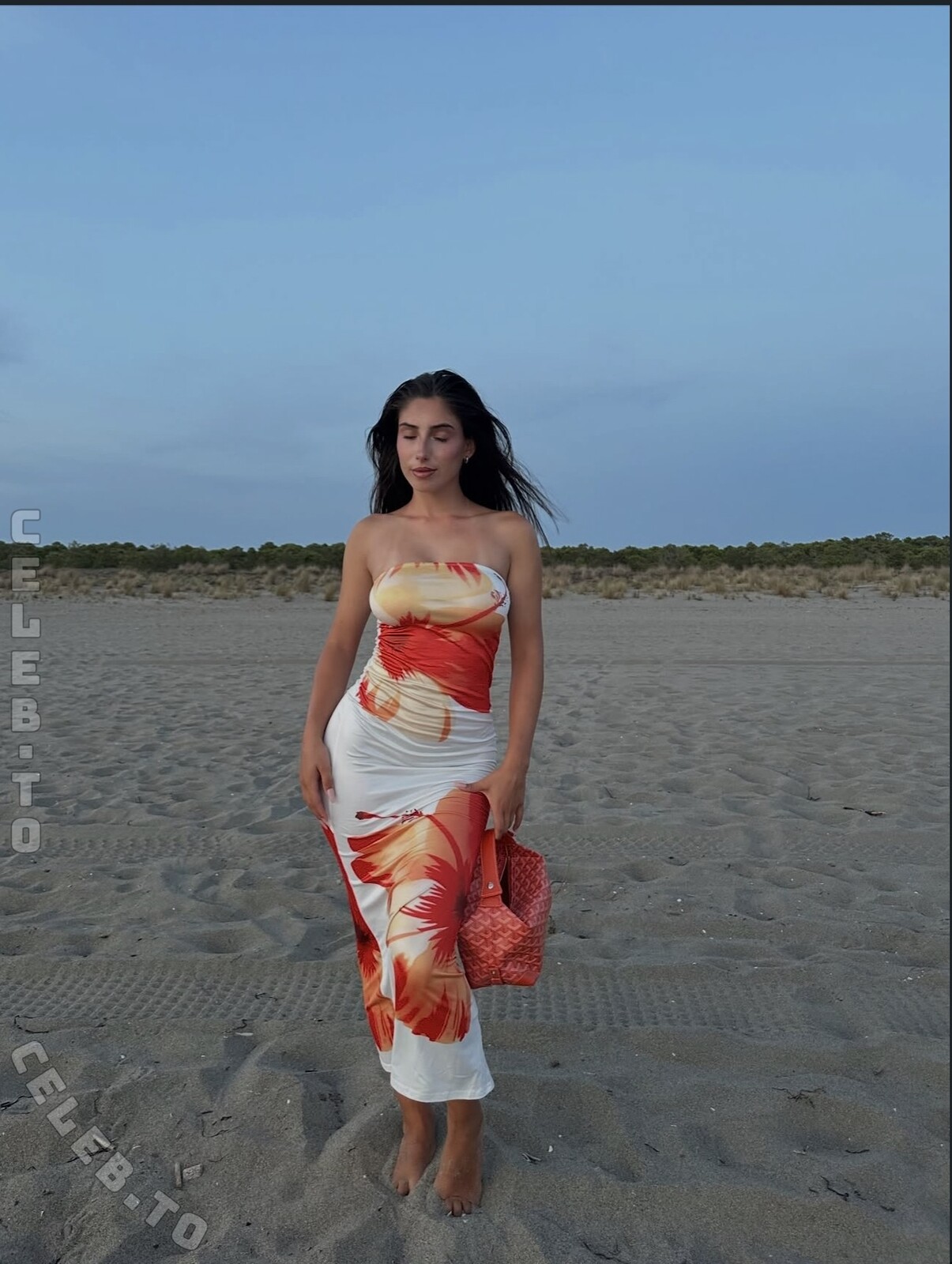 Aurora.becarelli nude photo 4