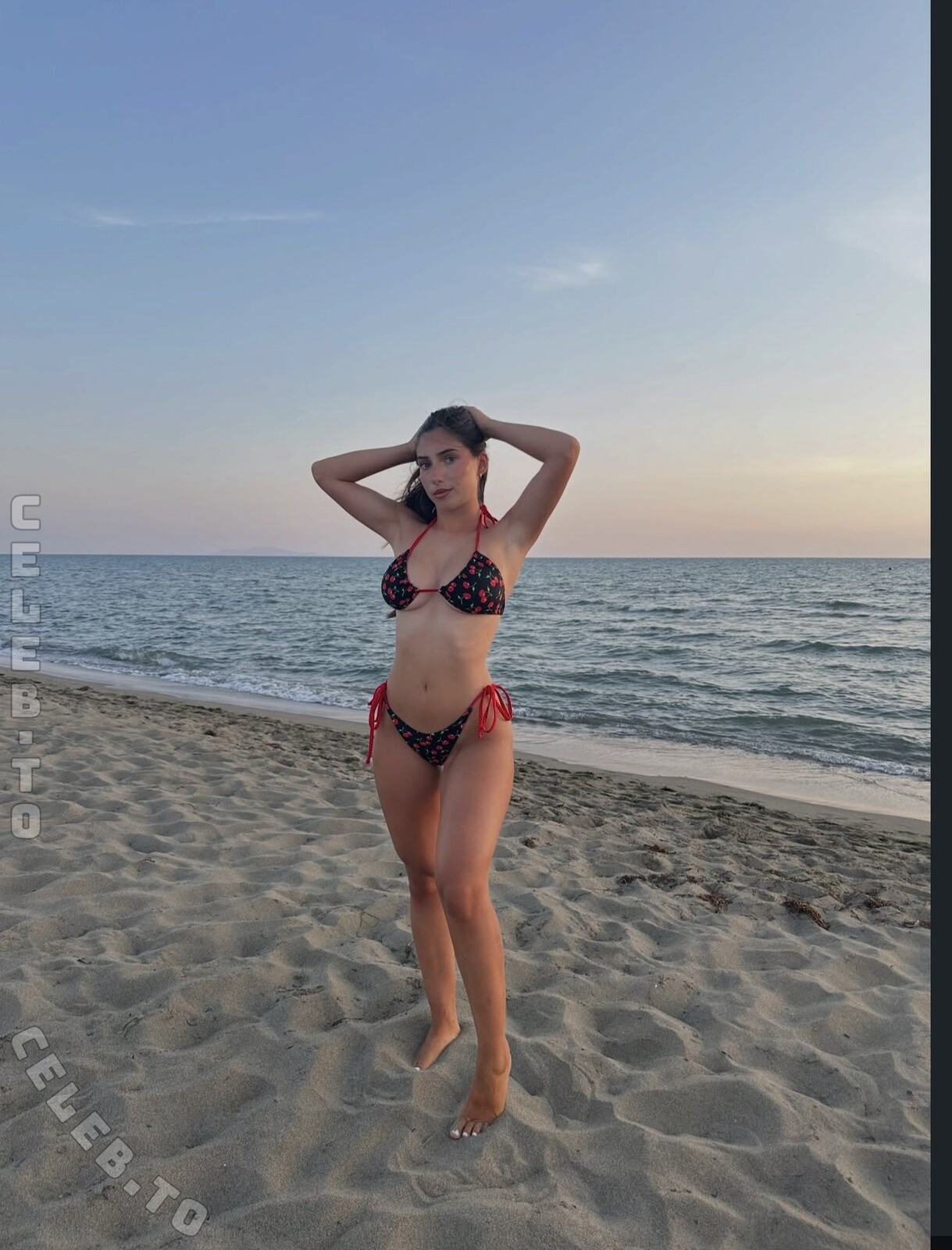 Aurora.becarelli nude photo 5