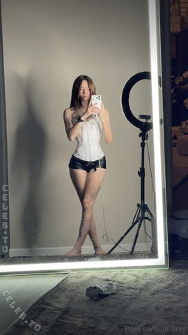 Autumn Hicks nude photo 21