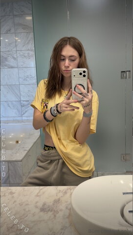 Autumn Hicks nude photo 17