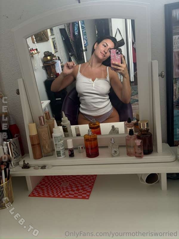 Ava dank nude photo 30