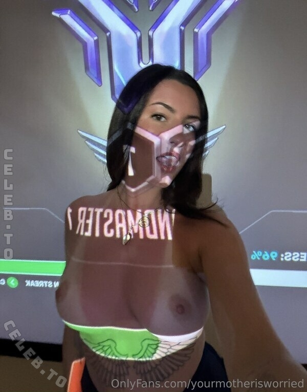 Ava dank nude photo 2