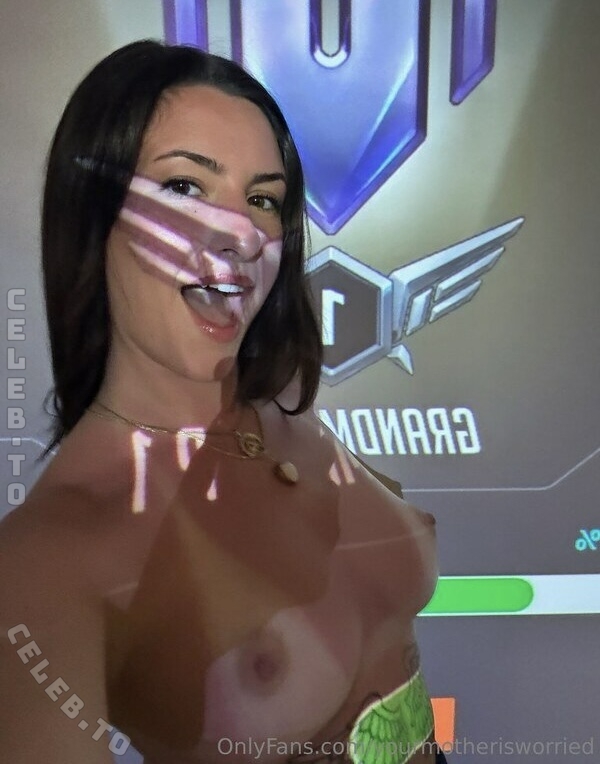 Ava dank nude photo 4