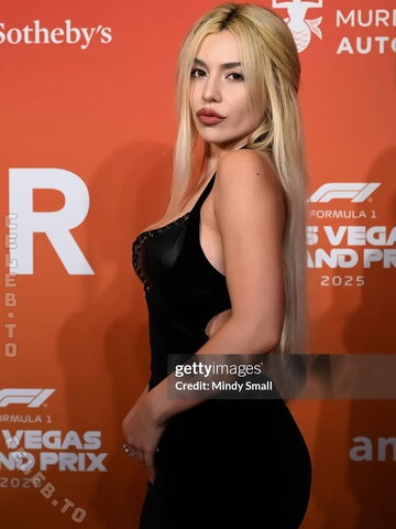 Ava Max nude photo 22