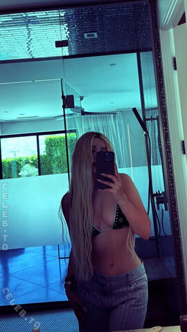 Ava Max nude photo 5