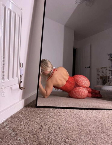 avarose.fit nude photo 72