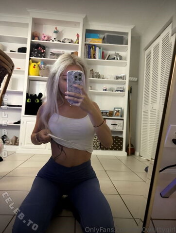 ava.sierra – Soft-Content