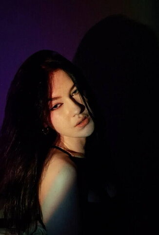 Aveloria nude photo 19