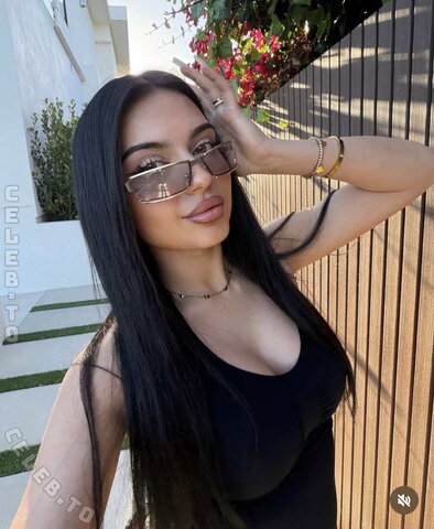 avendaaxs nude photo 19