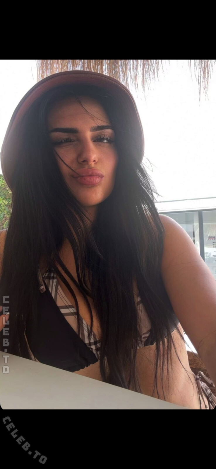 avendaaxs nude photo 8