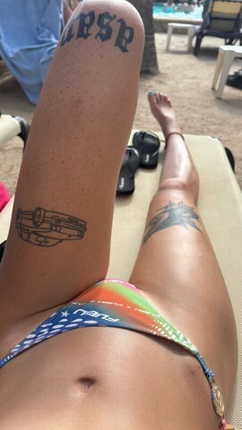 Avery.shipp nude photo 2