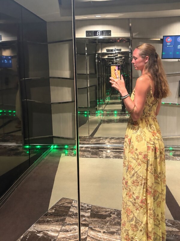 Avery.shipp nude photo 2