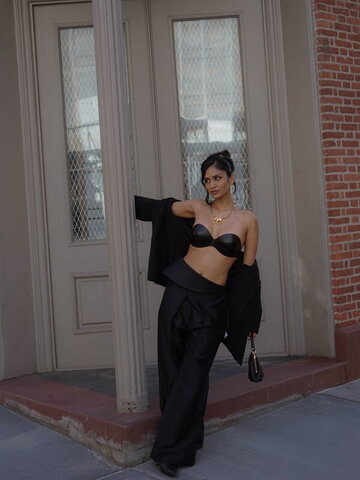 Aviva Mehta Fresh (11 photos)