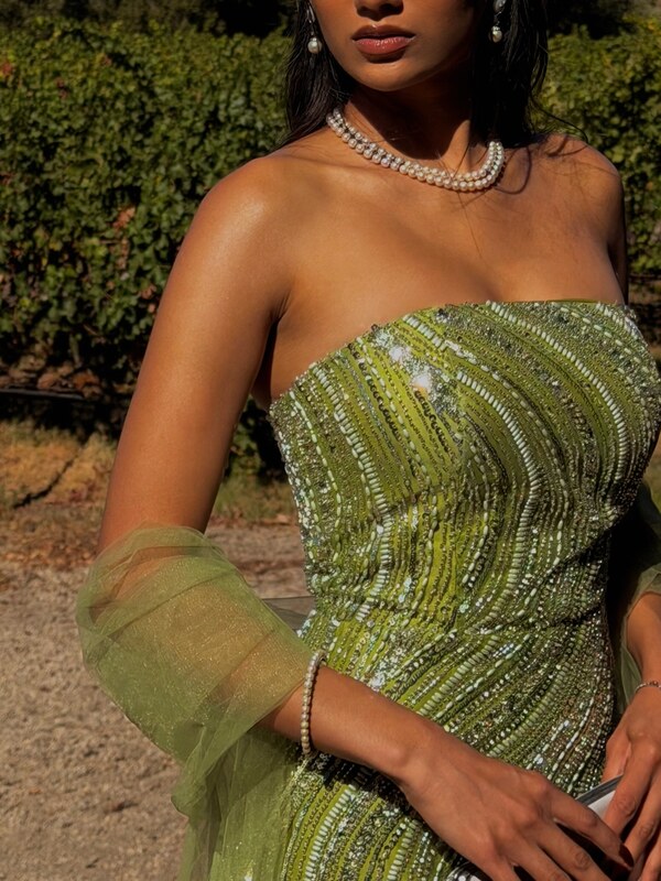 Aviva Mehta nude photo 10