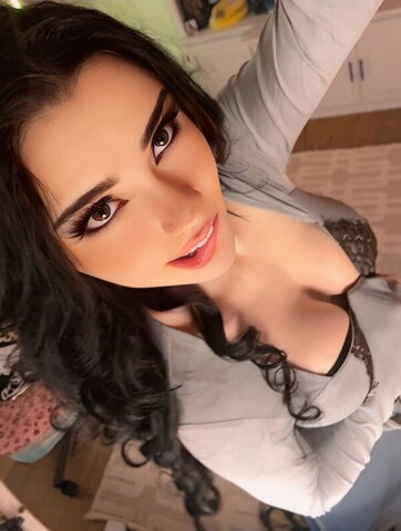 Avivasofia Oxythoughtin misopacketbae nude photo 4