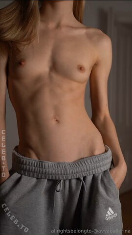 Avva Ballerina – Finally a good Show for my abs