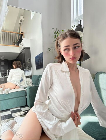 awholelottazozo nude photo 41