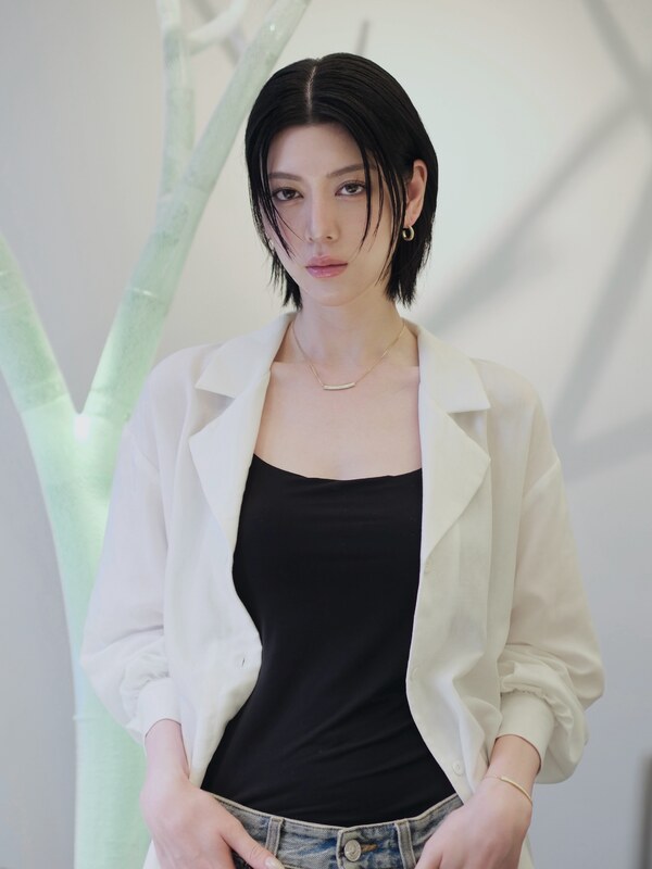 Ayaka Miyoshi nude photo 9