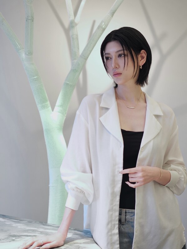 Ayaka Miyoshi nude photo 10