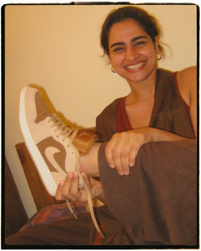 Ayesha Khan nude photo 2