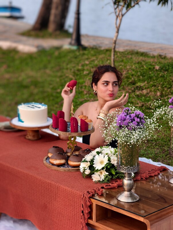Ayesha Khan nude photo 13