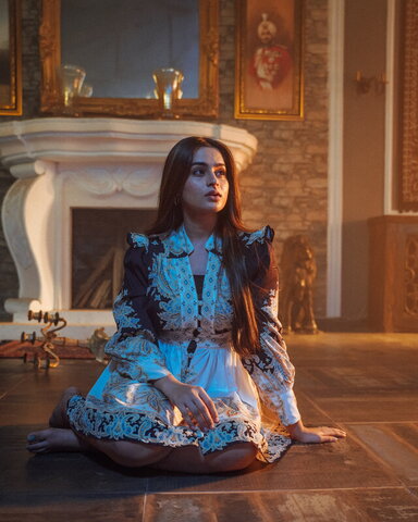 Ayesha Khan nude photo 10
